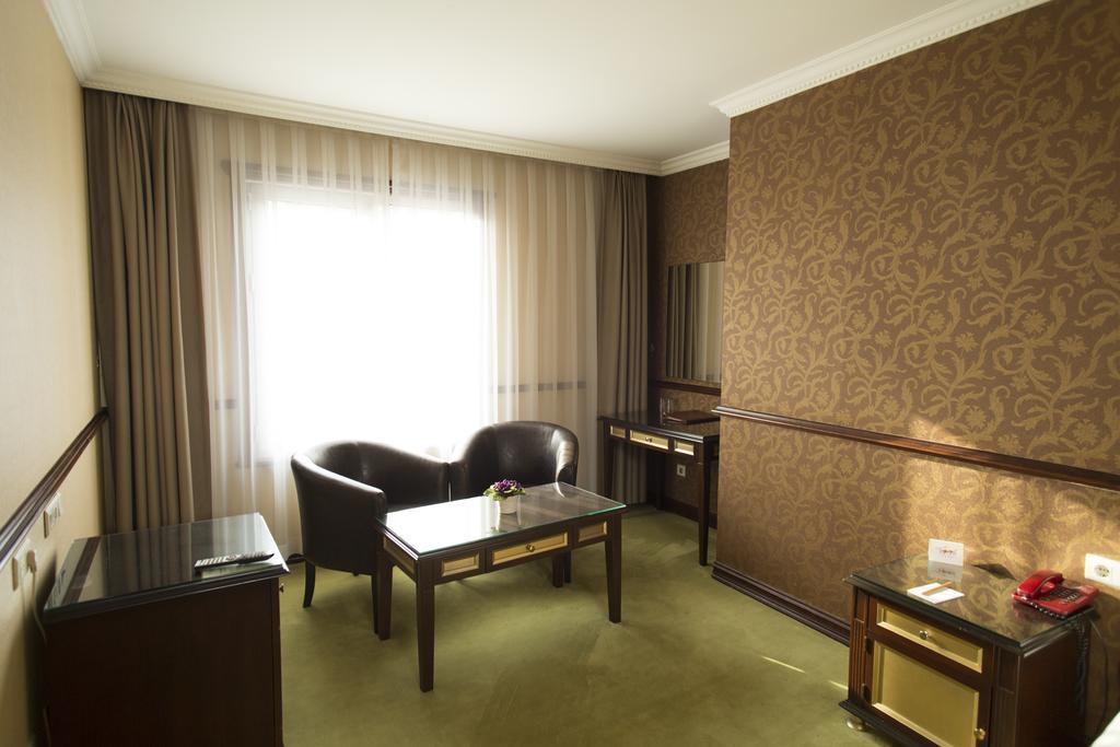 Topkapi Inter Istanbul Hotel Exterior foto