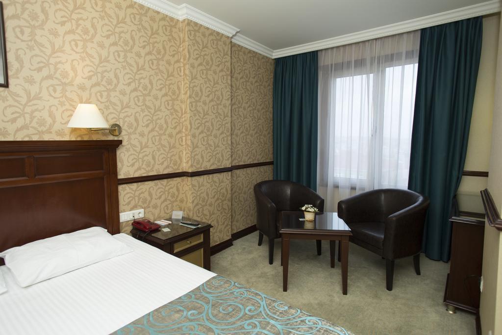 Topkapi Inter Istanbul Hotel Exterior foto